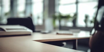 物业客服可以错峰上班吗？